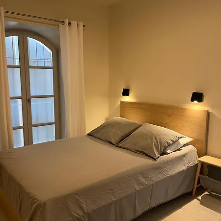 Le Petit Appartement D'Arles Exterior photo