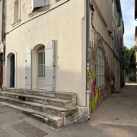 Le Petit Appartement D'Arles Exterior photo